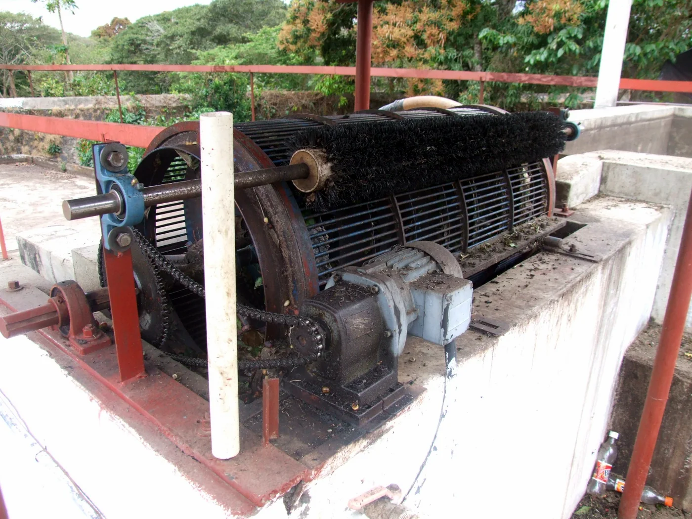 Cepillo de estructura especial instalado
